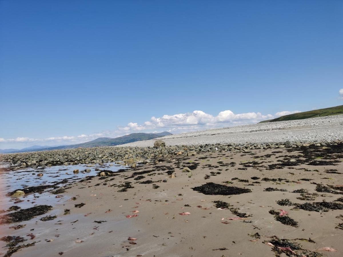 Snowdonia Sunbeach Holiday Sea And Mountain View Llwyngwril Extérieur photo